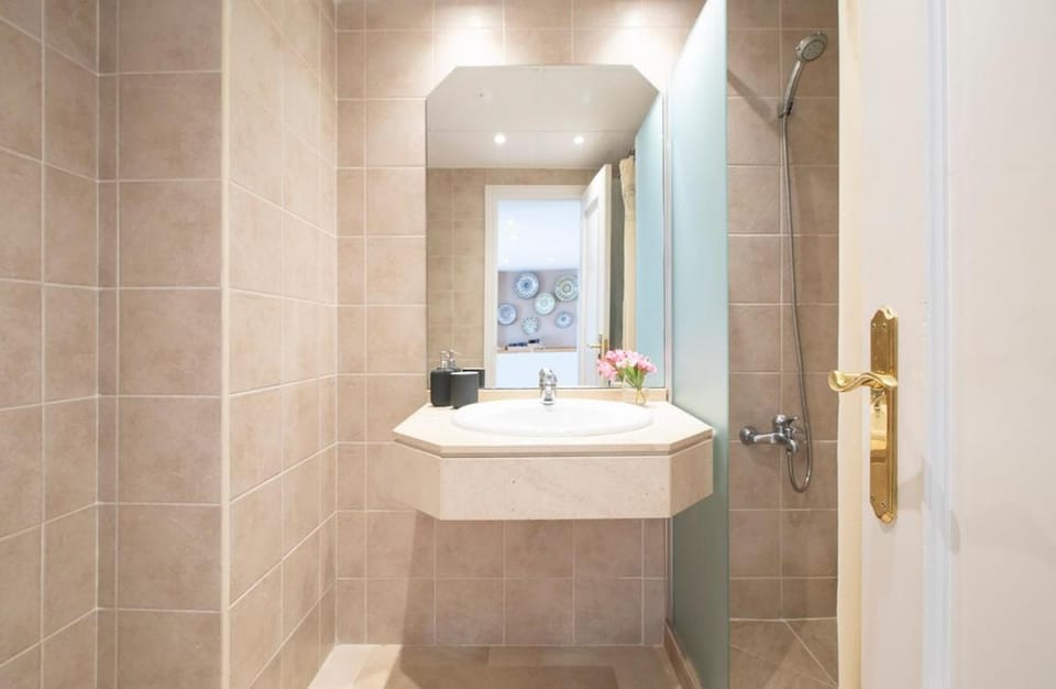 Top floor apartment with magic view Apartment in Costa del Sol