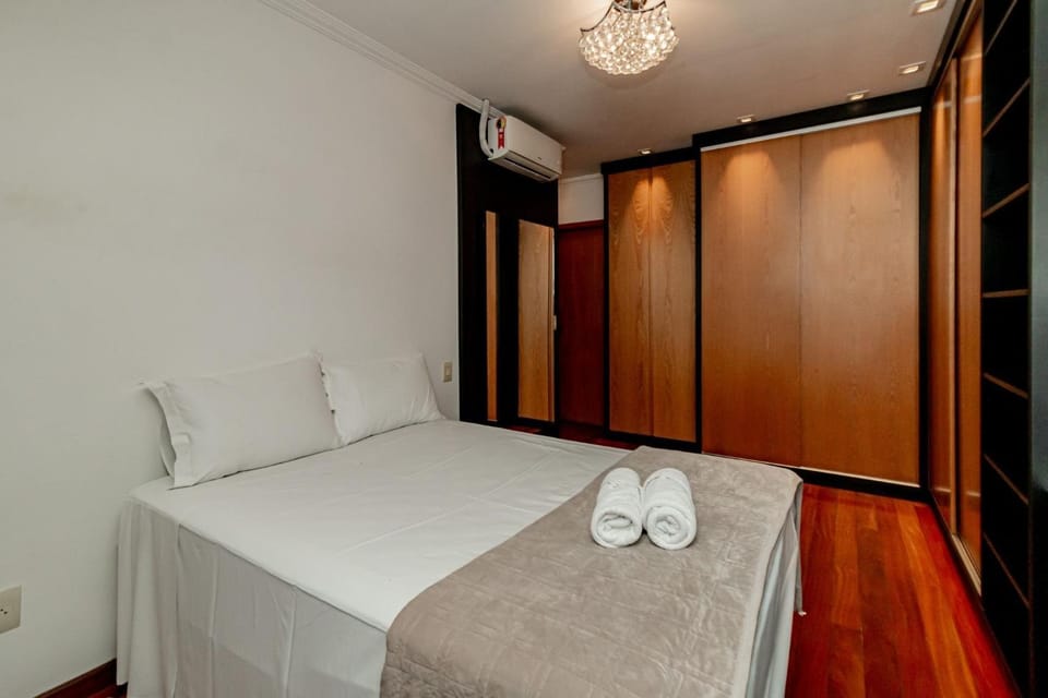 A 150m da Rua Coberta com Lareira e Churrasqueira Apartment in Gramado