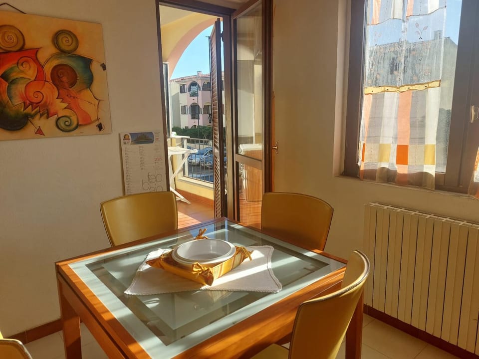 Balcony/Terrace, Living room, Dining area