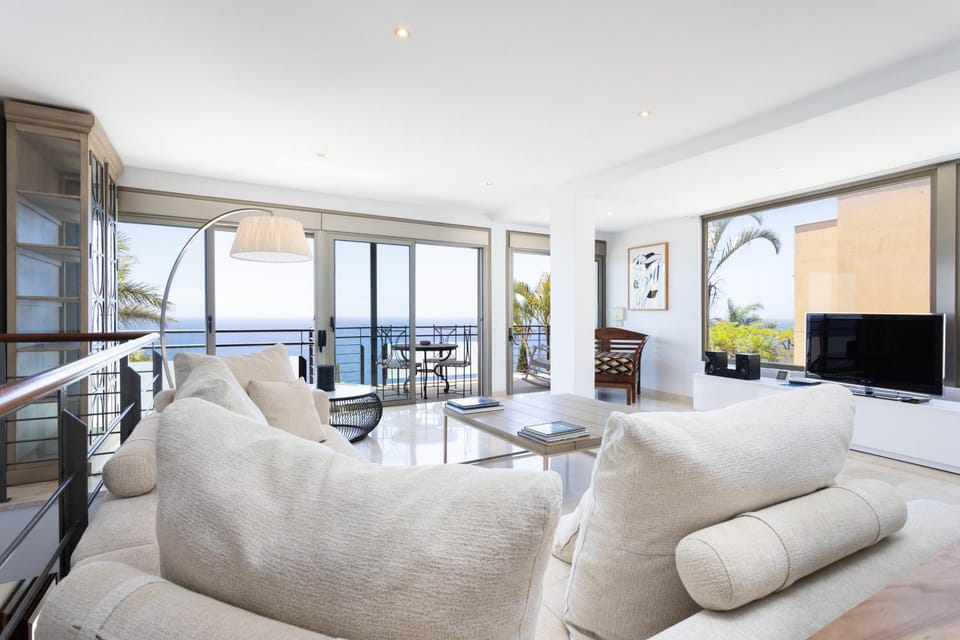 Home2Book Ocean View Villa, Private Pool & Garden Villa in Santa Cruz de Tenerife