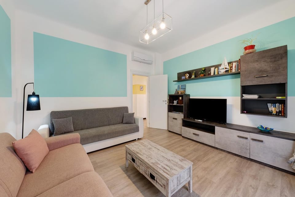 Property building, Living room