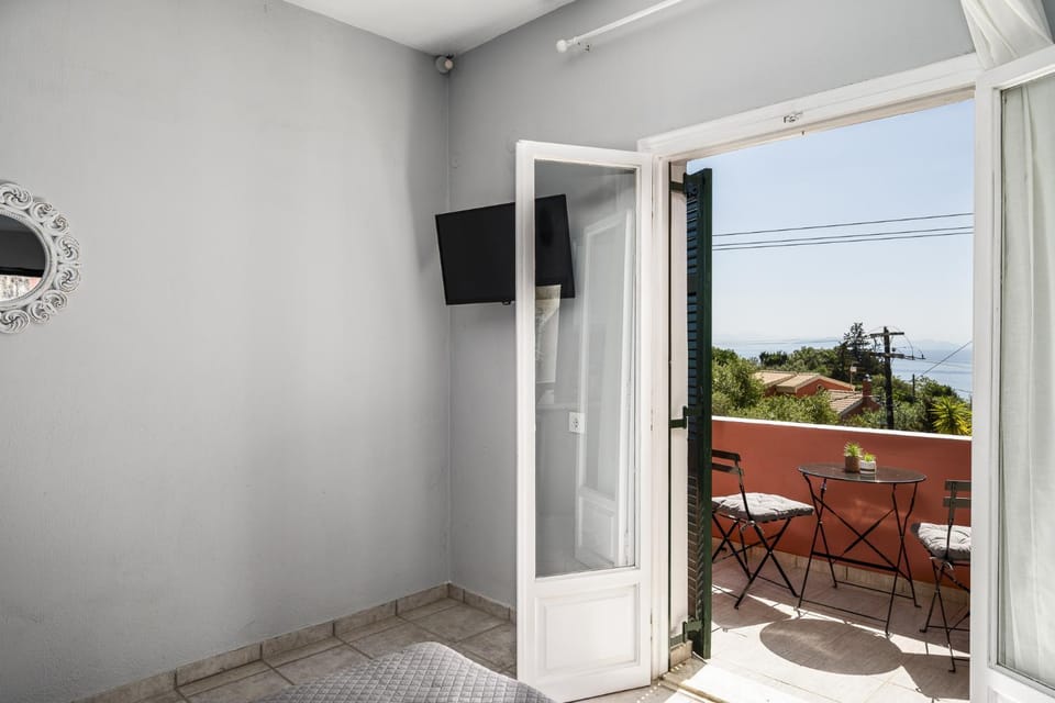 Natural landscape, TV and multimedia, View (from property/room), Balcony/Terrace, Sea view