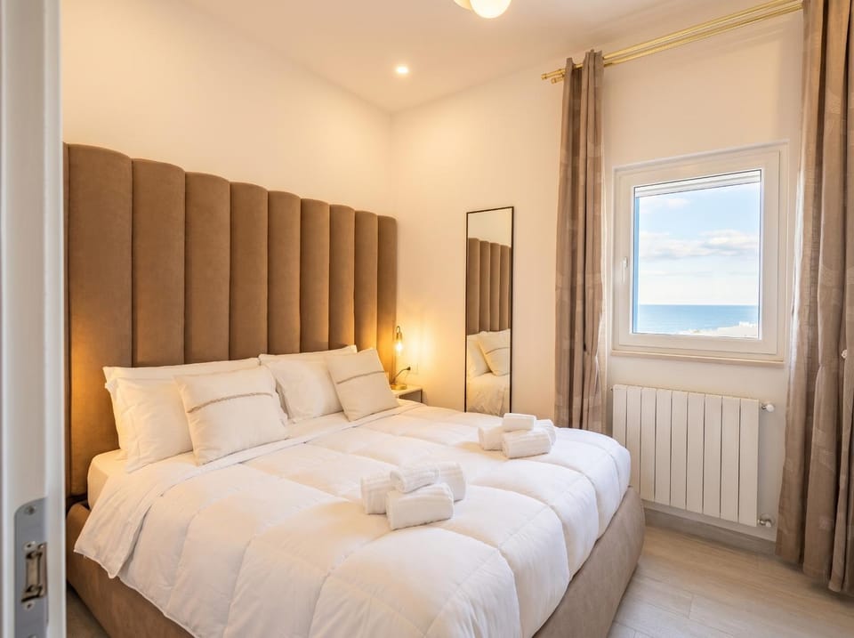 Terra | 2-Bedroom with Shared Kitchen & Balcony – Seafront Location Apartment hotel in Polignano a Mare