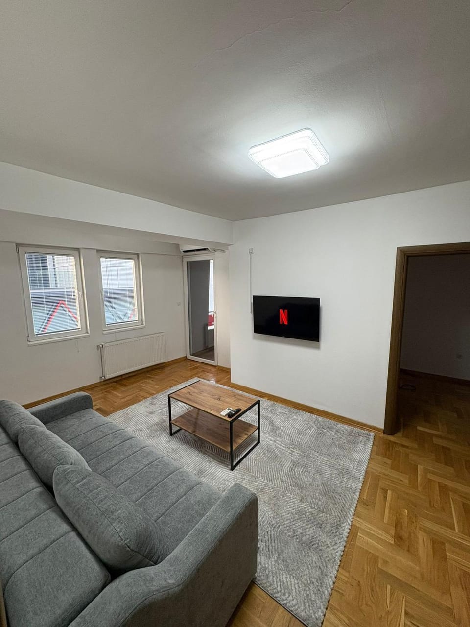 Center Apartment-Modern,FamilyHeaven,Bus Station Apartment in Skopje