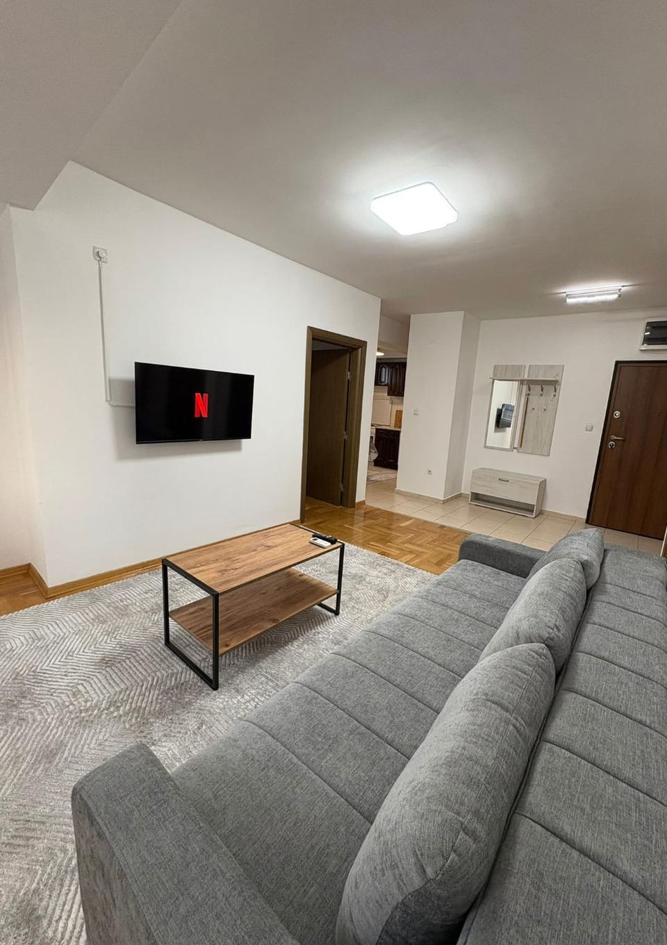 Center Apartment-Modern,FamilyHeaven,Bus Station Apartment in Skopje