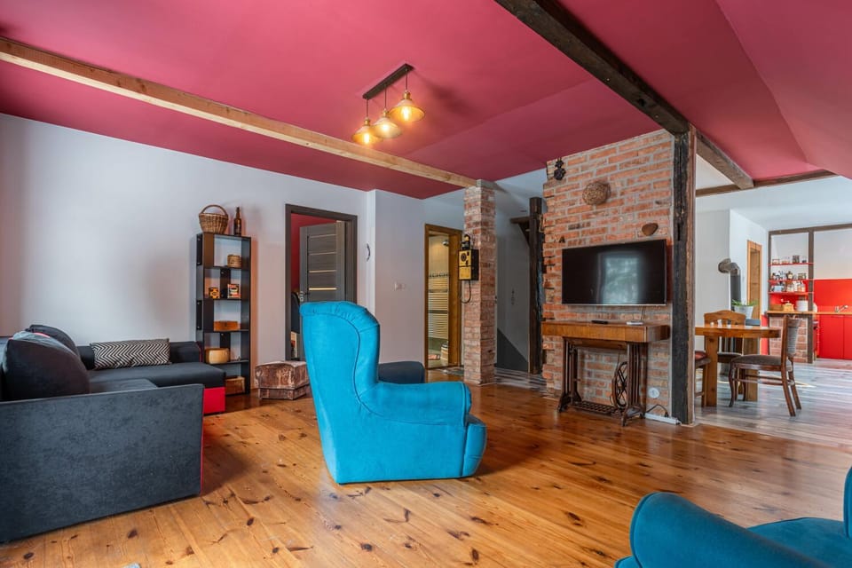 TV and multimedia, Living room, Seating area