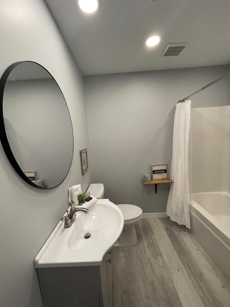Bathroom, Bath