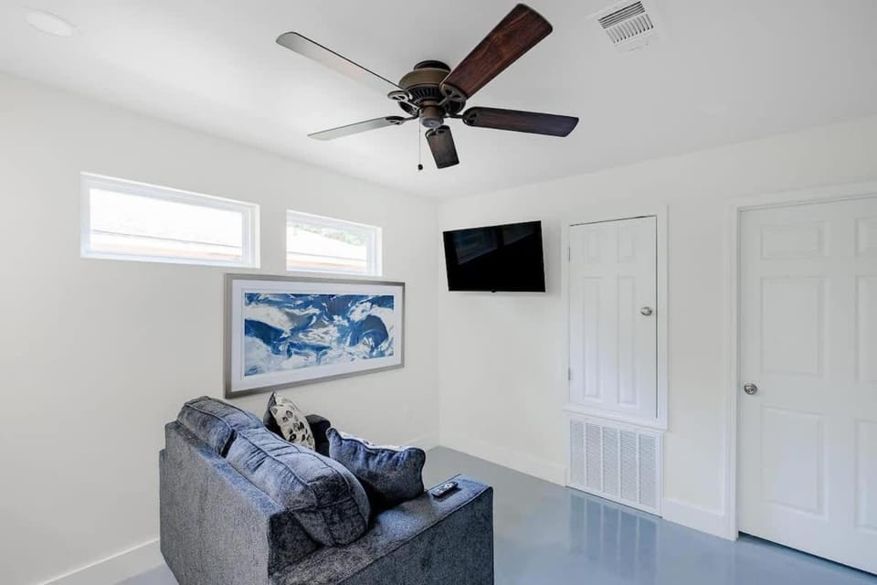 TV and multimedia, Living room