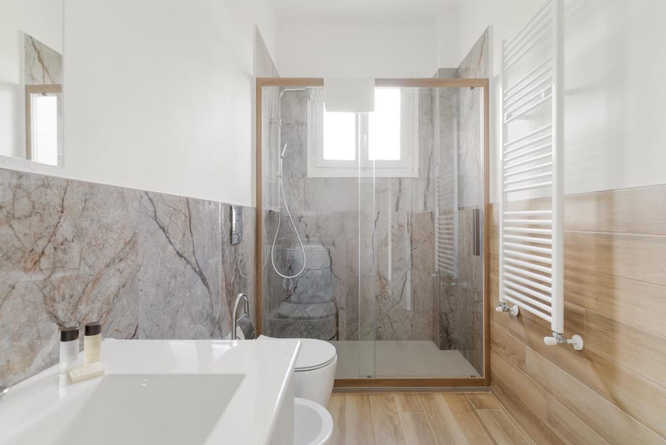 Shower, Bathroom