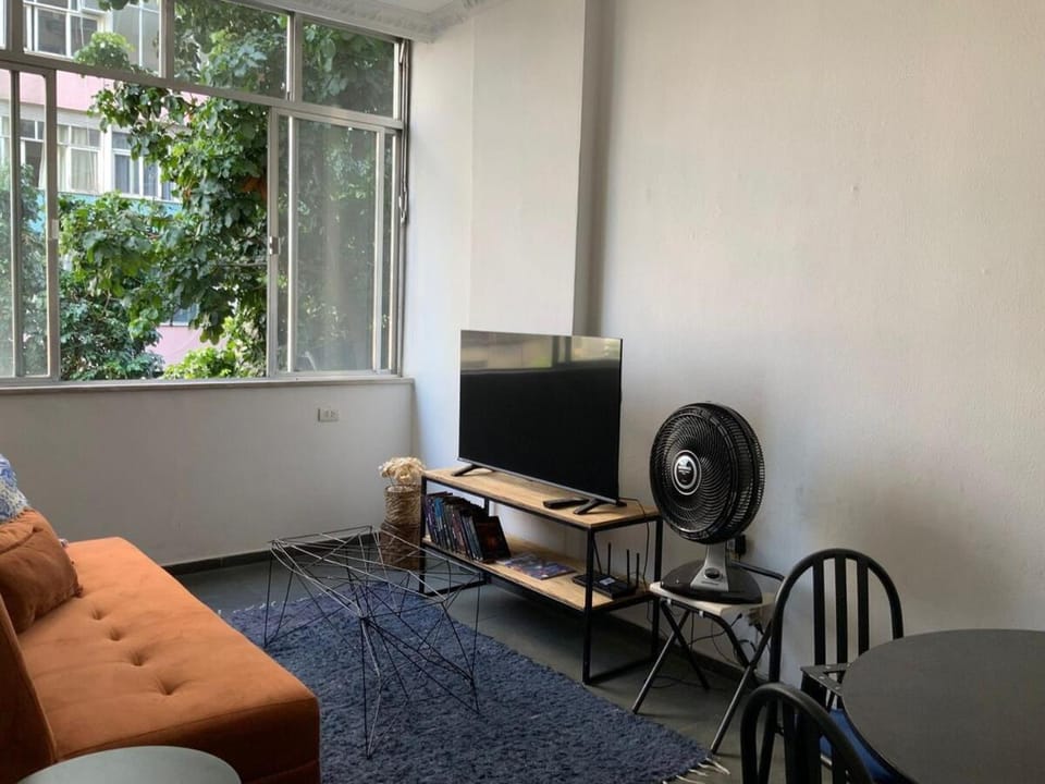 TV and multimedia, Seating area