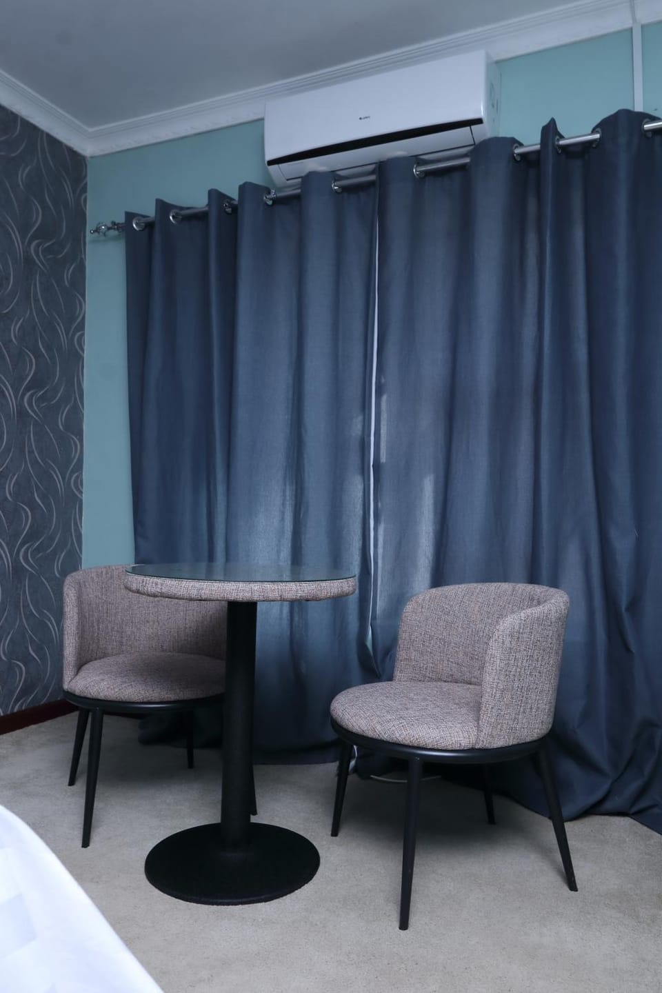 Seating area