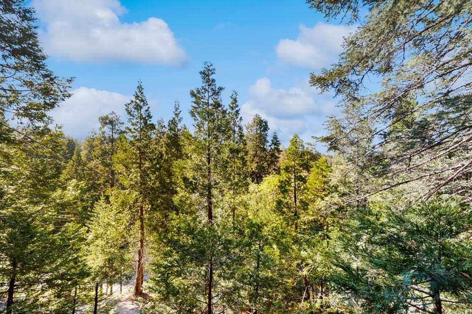 Cielo Ridge House in San Bernardino