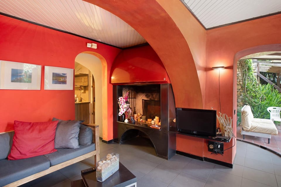 Property building, Living room