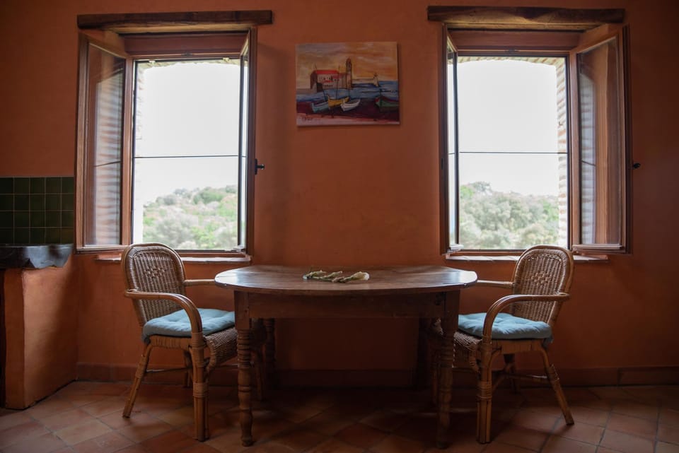 Seating area