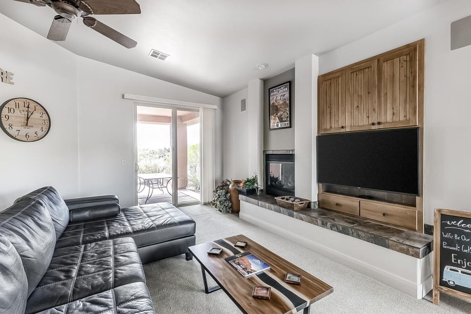 Santa Clara Sunrise House in Santa Clara