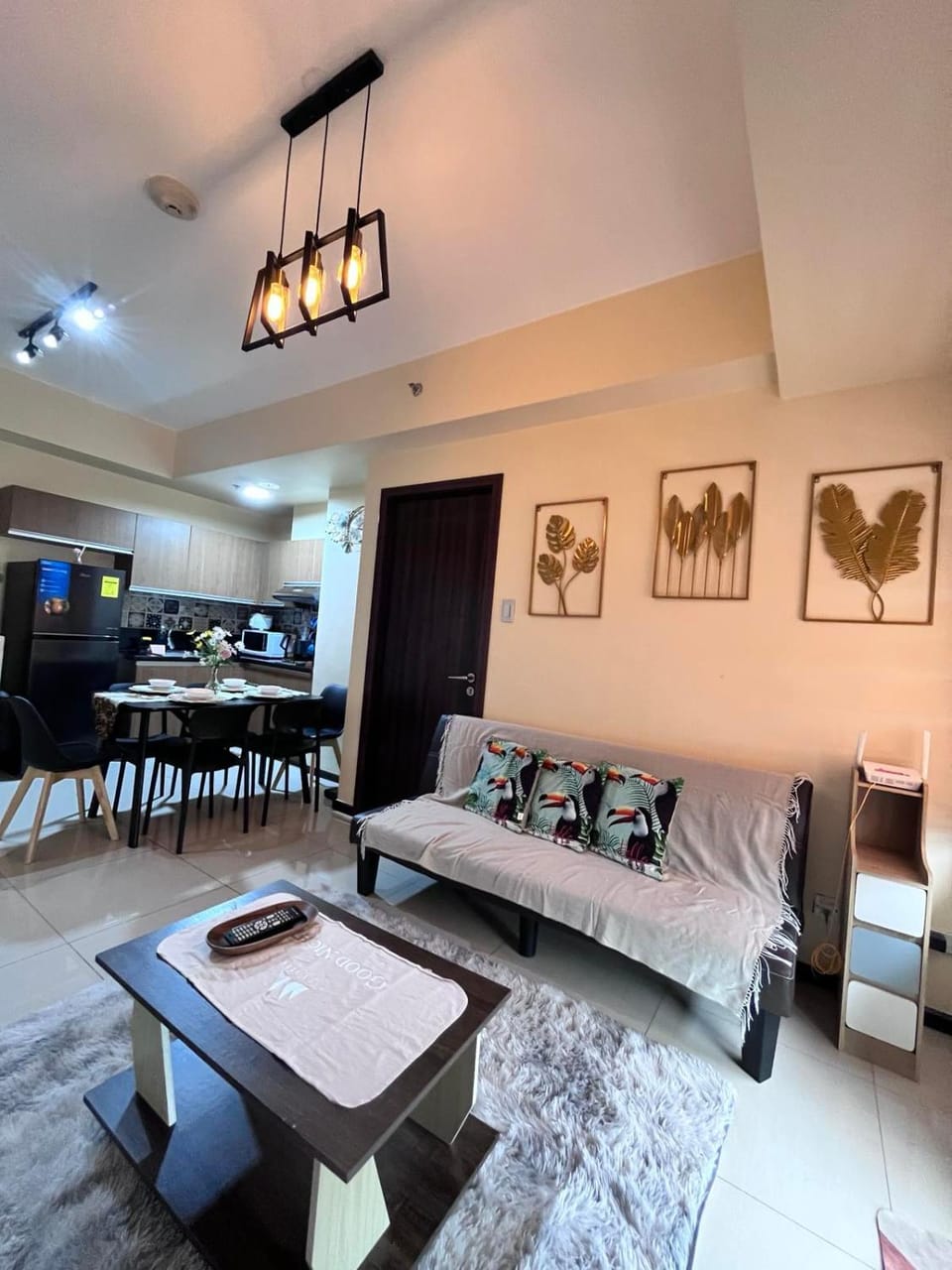 Living room, Dining area