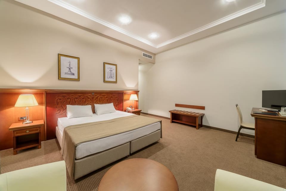 Bed, Decorative detail, Bedroom