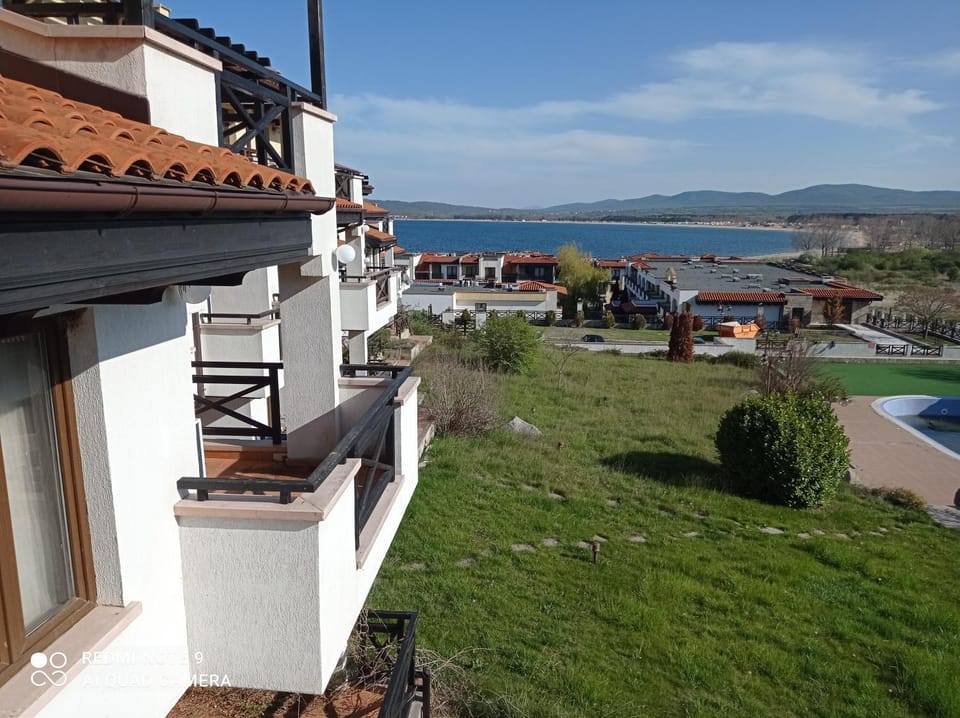 Апартаменти за гости Морска гледка Apartment in Burgas Province