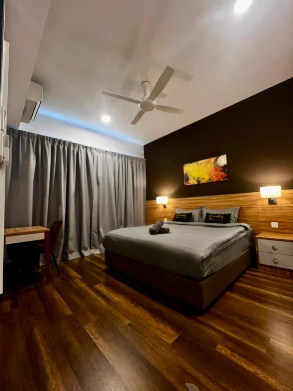 Bed, Bedroom