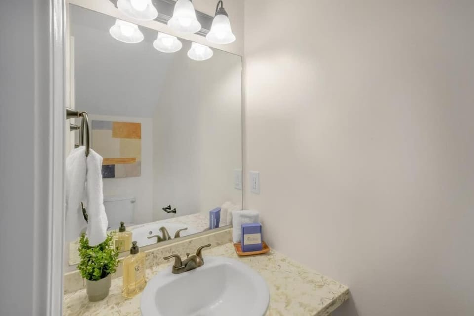 Bathroom, Bath