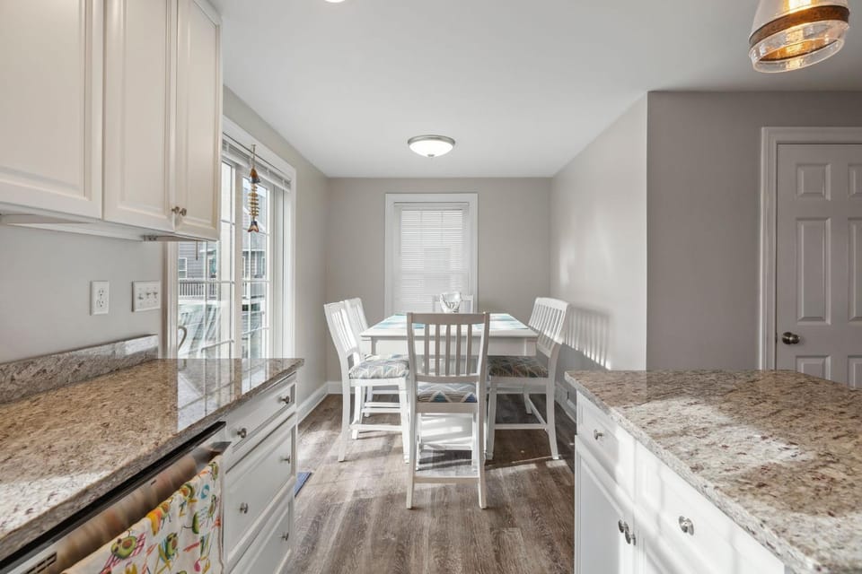 Bliss on Brissette Marsh Views Kid's Bunk Room House in Newburyport