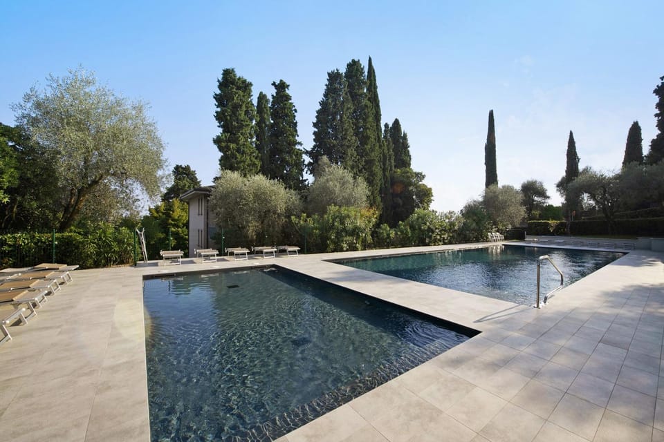 Property building, Swimming pool