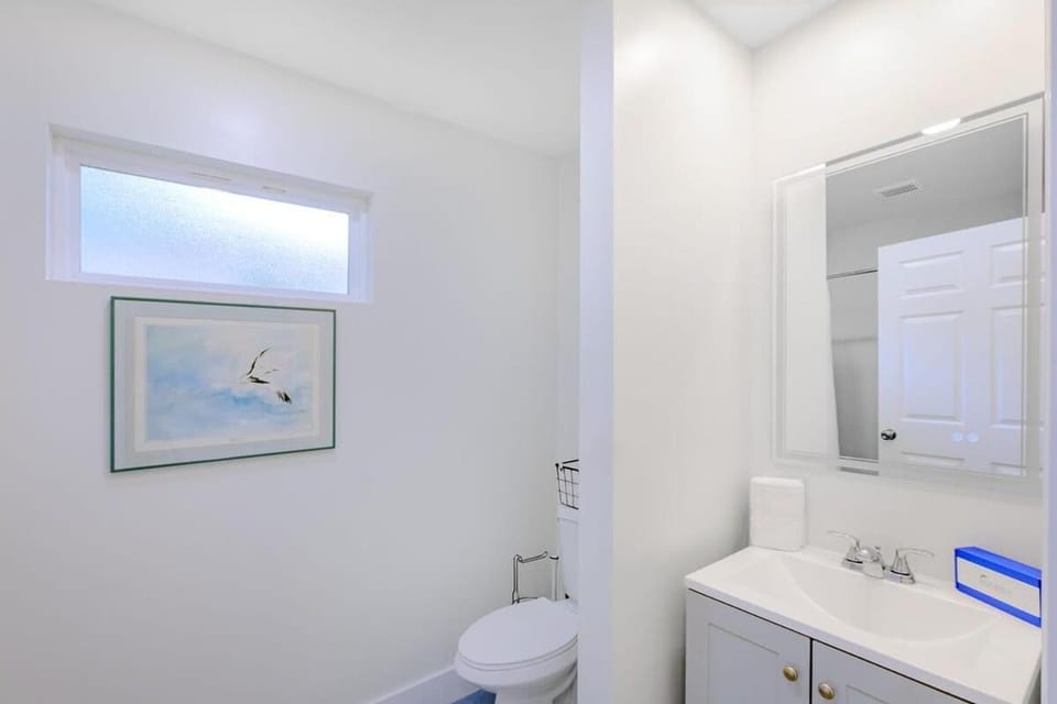 Bathroom, Bath