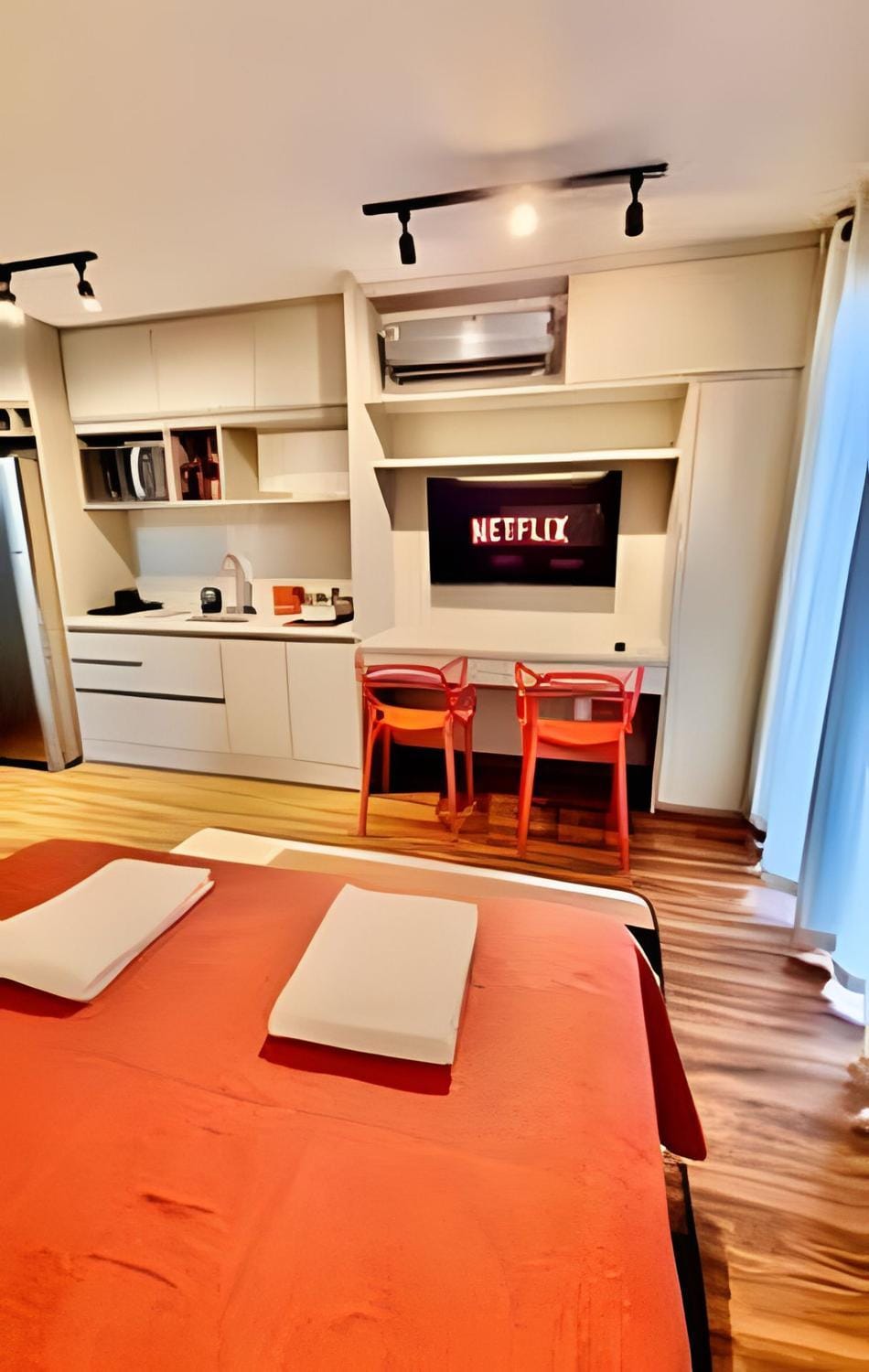 Studio Porsche - com piscina aquecida e academia. Apartment in Curitiba