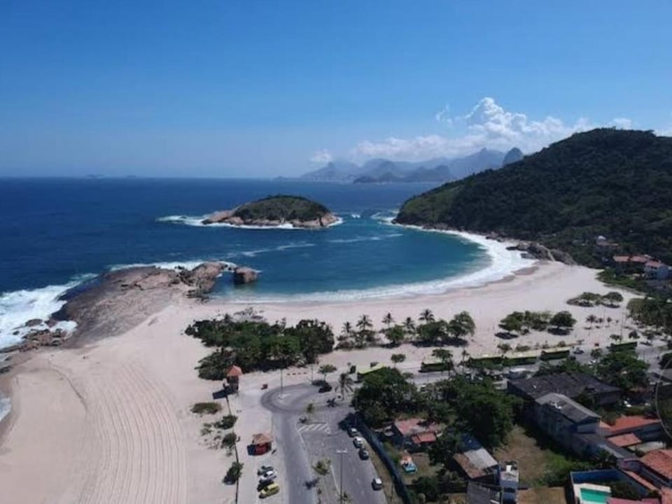 Casa Pé na Areia Praia de Piratininga House in Niterói