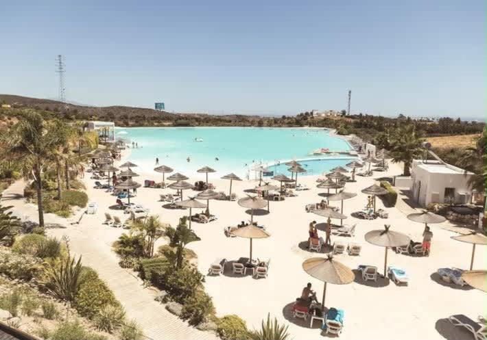 The Lagoon Apartment- Free Lagoon Access Apartment in Costa del Sol