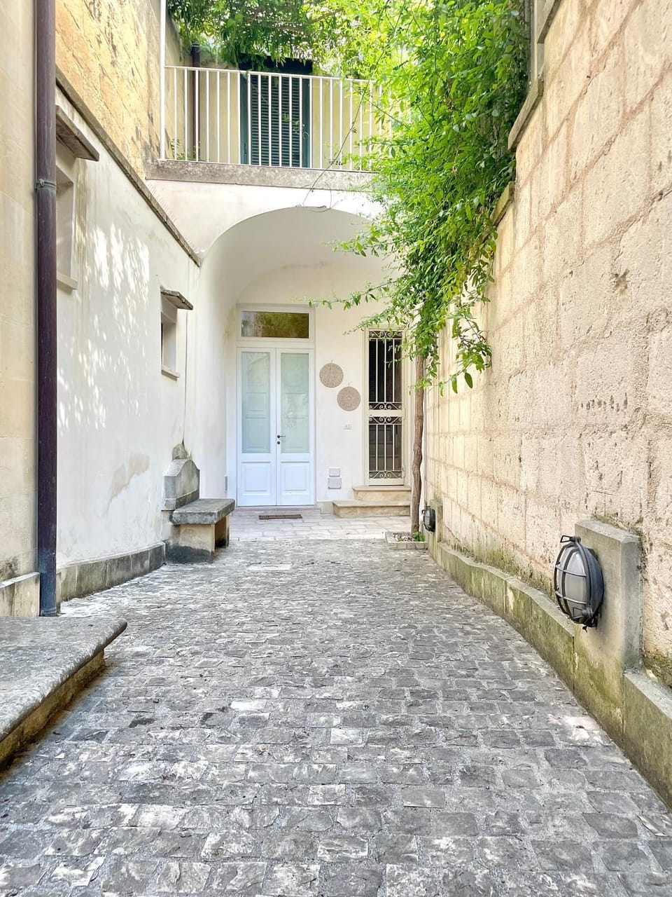 Property building, Patio, Garden