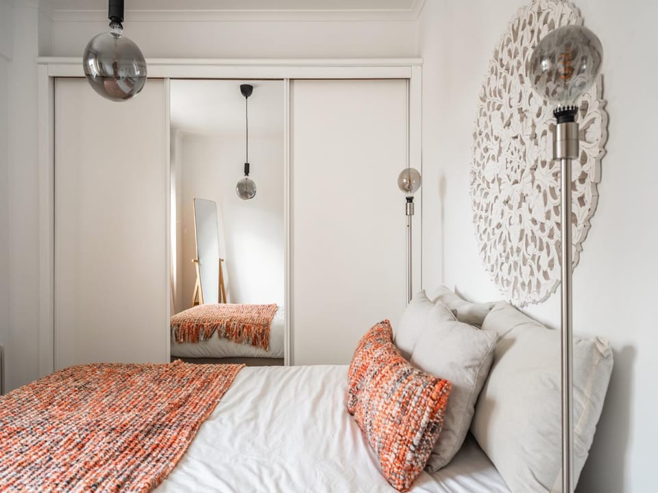 Bed, Bedroom