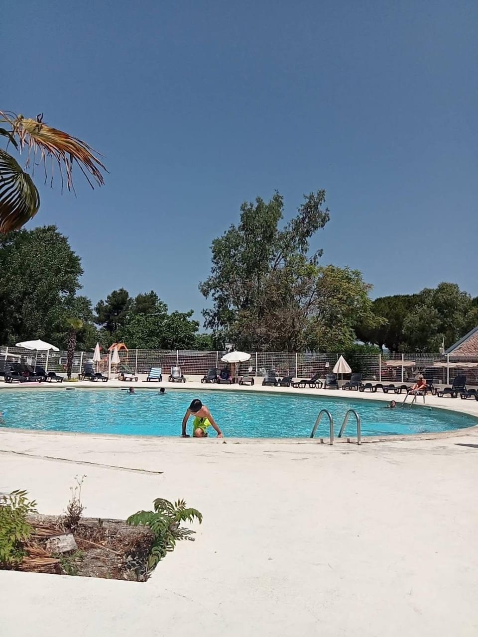 Swimming pool