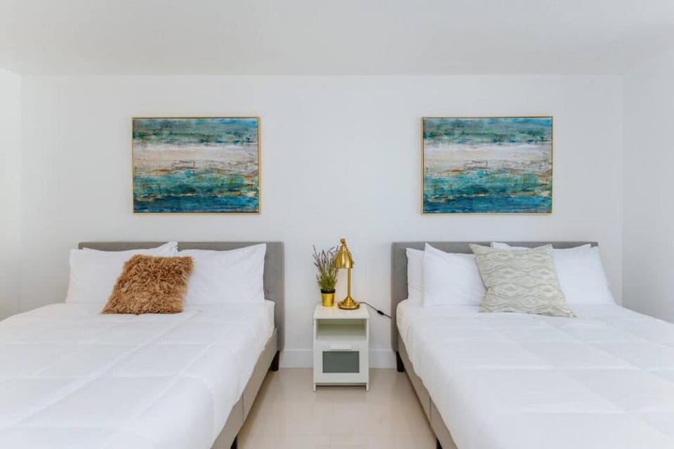 Amazing 2BR at Brickell Free Parking House in Brickell