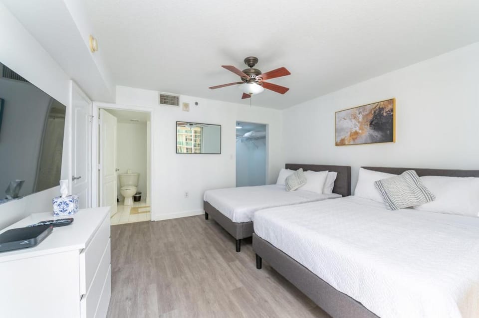 2bedroom ocean views brickell free parking House in Brickell