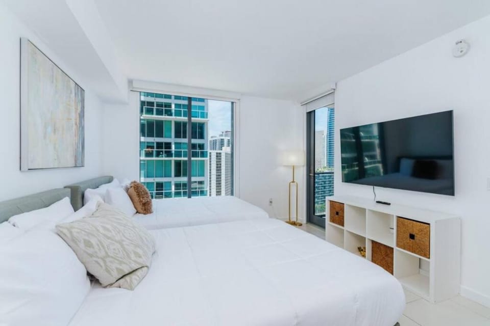 Exclusive, Amazing, Bright and Spacious at Brickell House in Brickell
