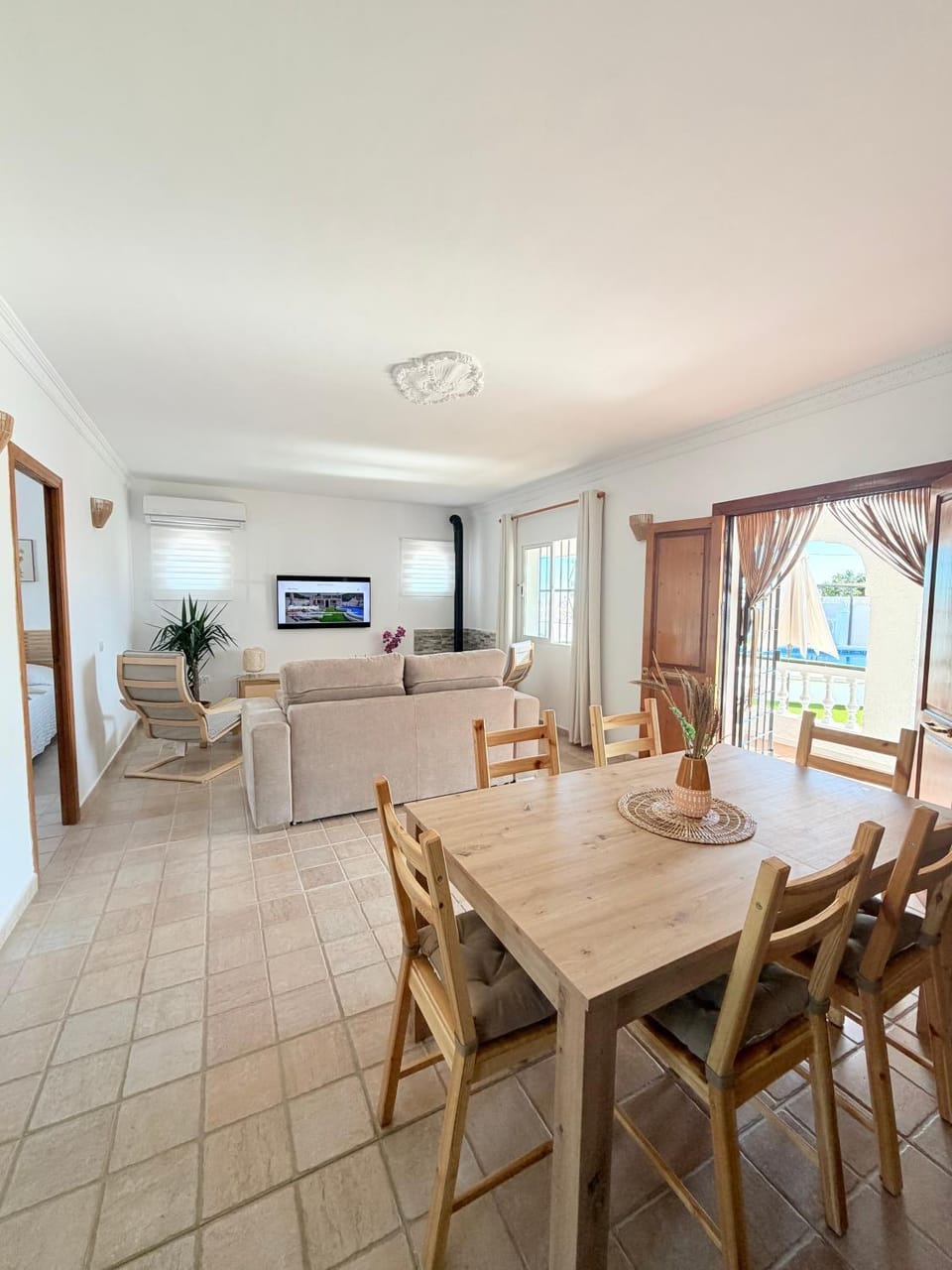 Property building, Living room