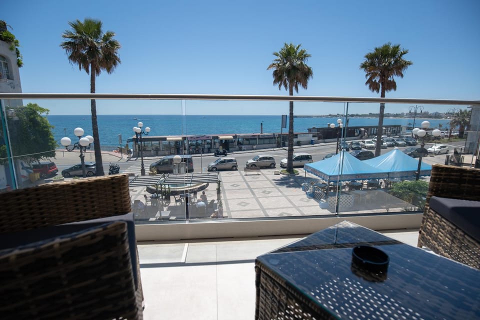 View (from property/room), Balcony/Terrace