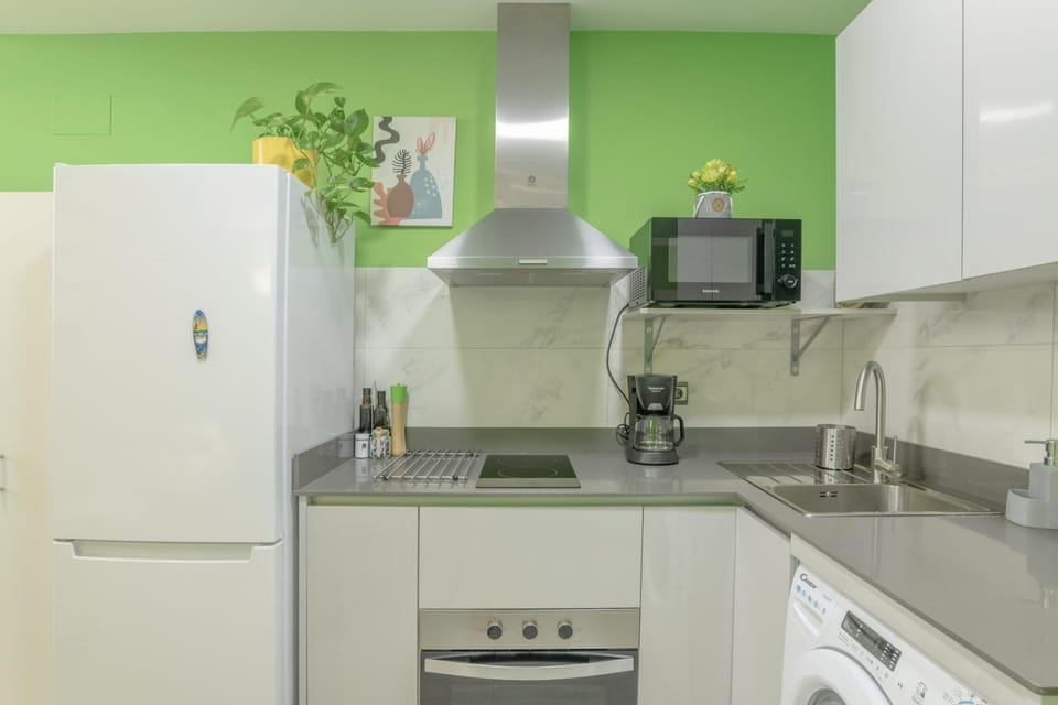 Kitchen or kitchenette, Living room