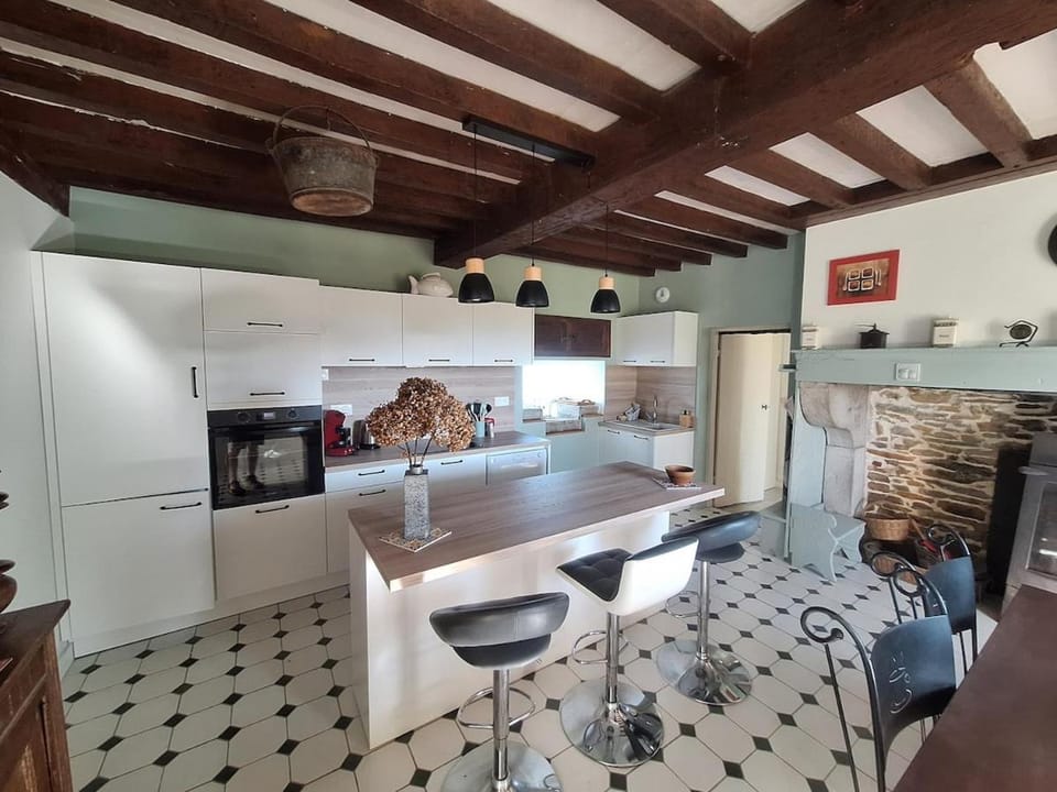 Maison ARDELLI House in French Basque Country