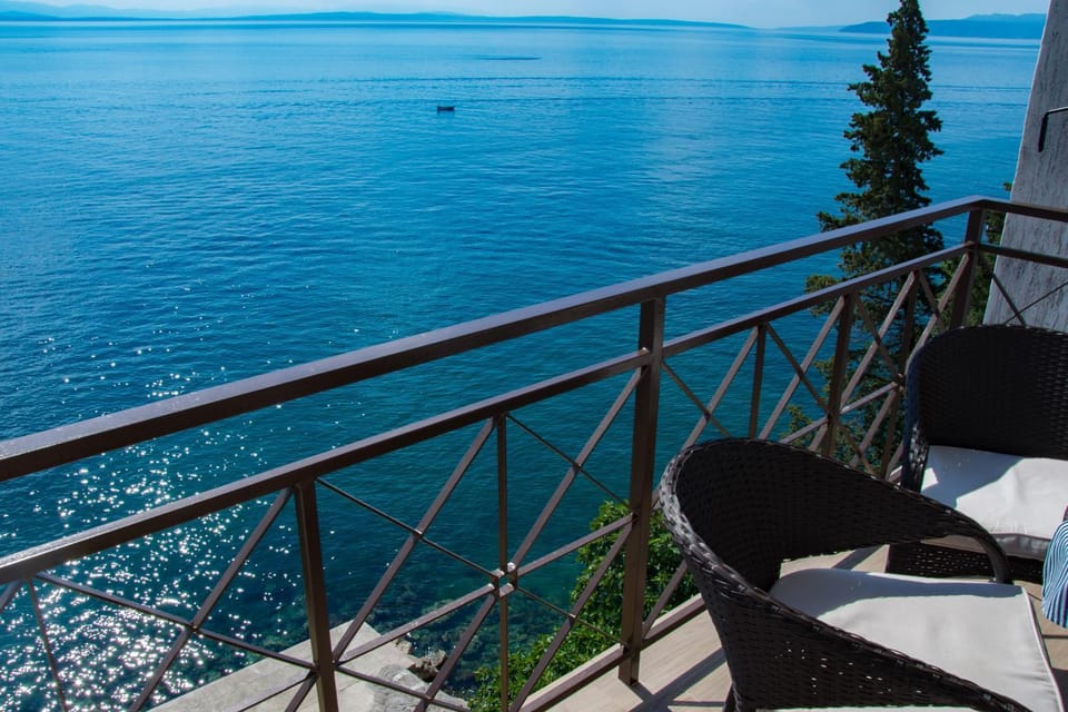 Balcony/Terrace, Beach