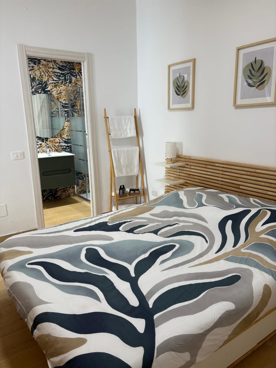 Bathroom, Bedroom