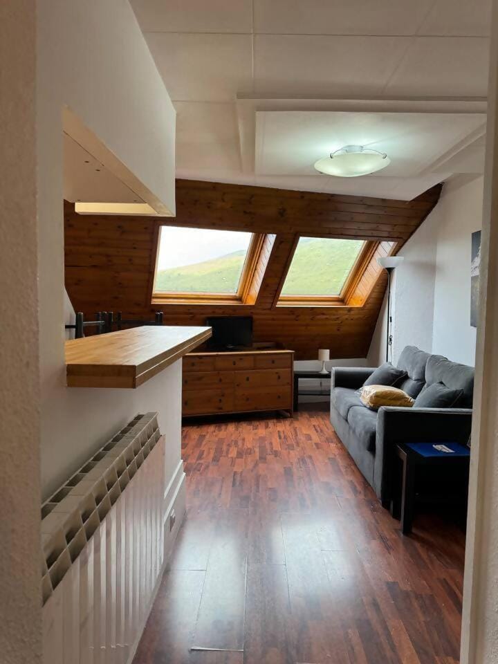 Canigou 66 by Confortsky Apartment in El Pas de la Casa