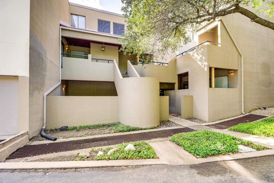 Explore Zilker Park & Dtwn! Central Austin Condo House in Austin