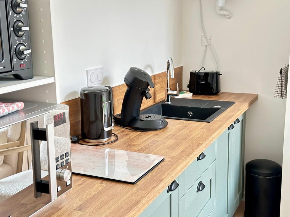 Coffee/tea facilities, Kitchen or kitchenette, toaster