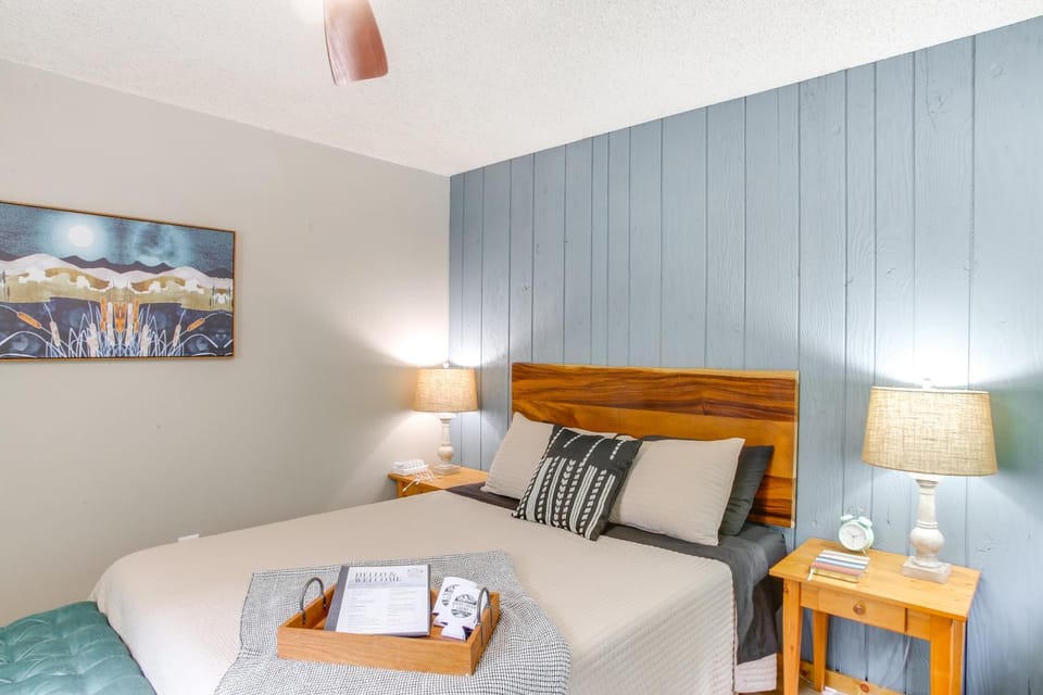 Hike & Fish: Mountain Getaway in Avery! Apartment in Idaho