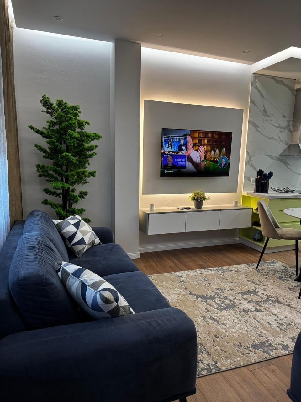 Kristal View Apartment in Tirana