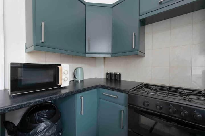 3 bed house in Strood Rochester House in Rochester