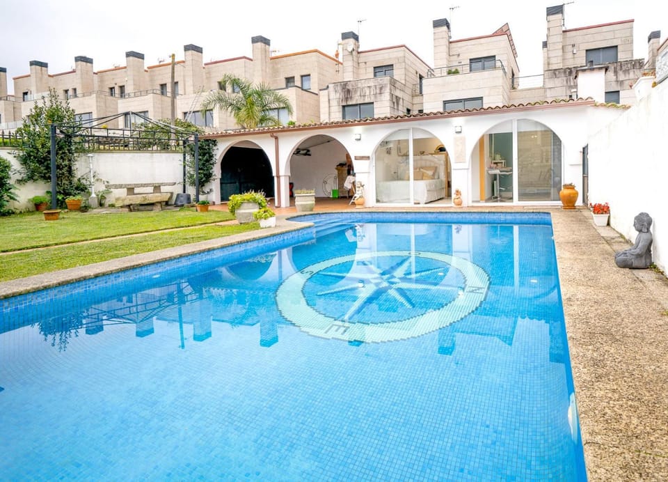 Garden view, Swimming pool