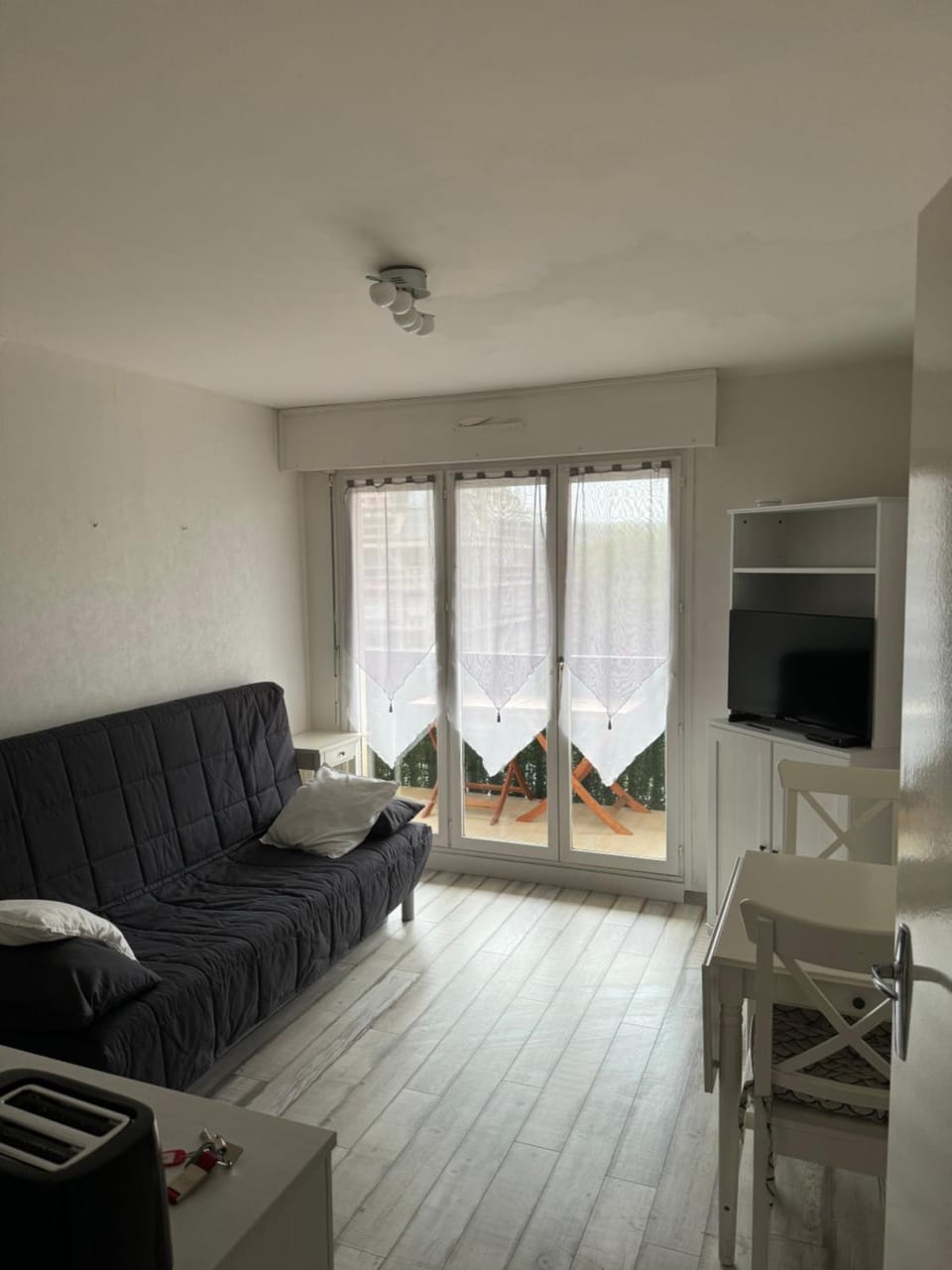 AZhome Apartment in Normandy